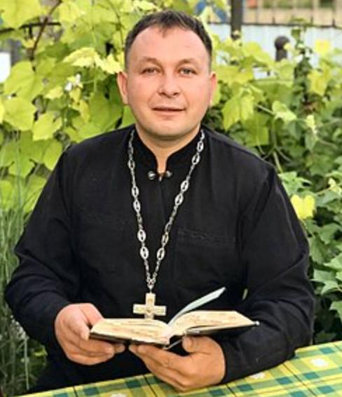 Отець Олексій Філюк